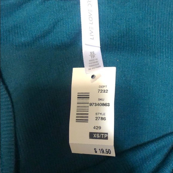 blue t-shirt - Picture 2 of 2